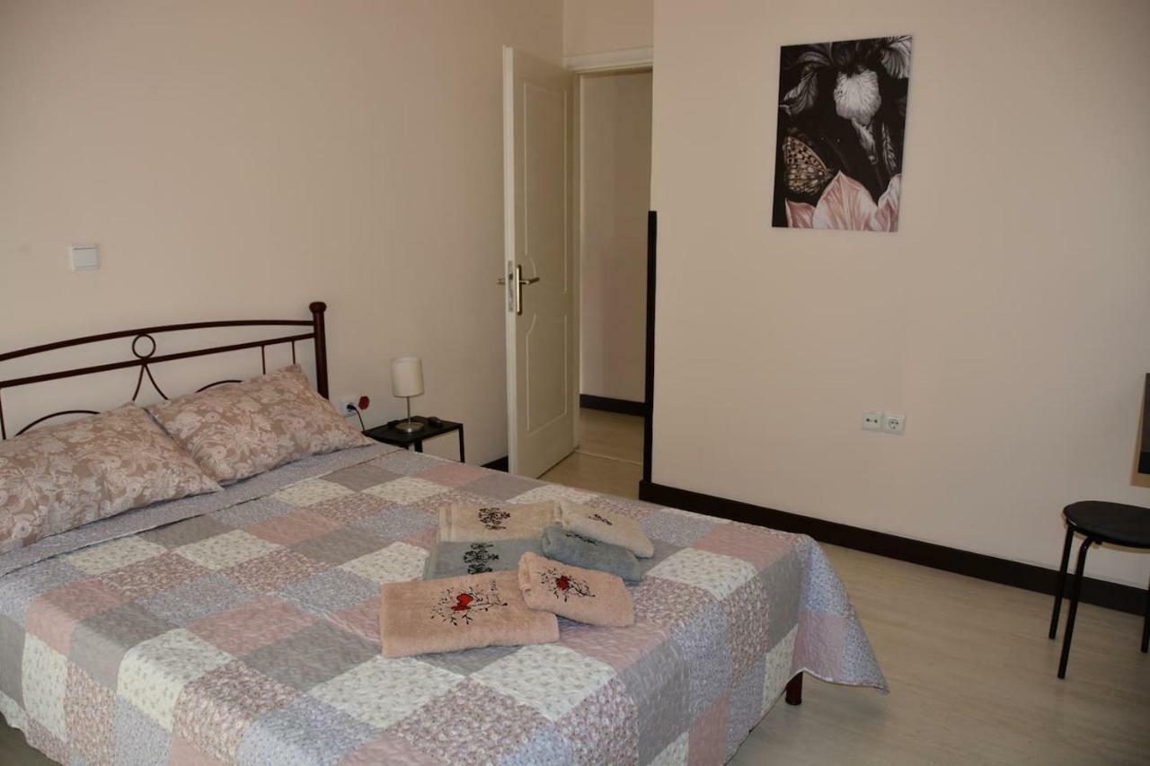 Modern Apartment, 5΄ Walk From Central Metro Station Atenas Exterior foto